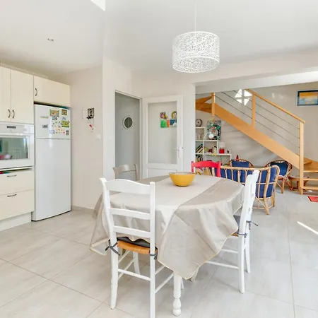 Maison Spacieuse 4p Vue *