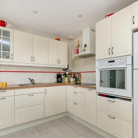 Holiday home Maison Spacieuse 4p Vue *